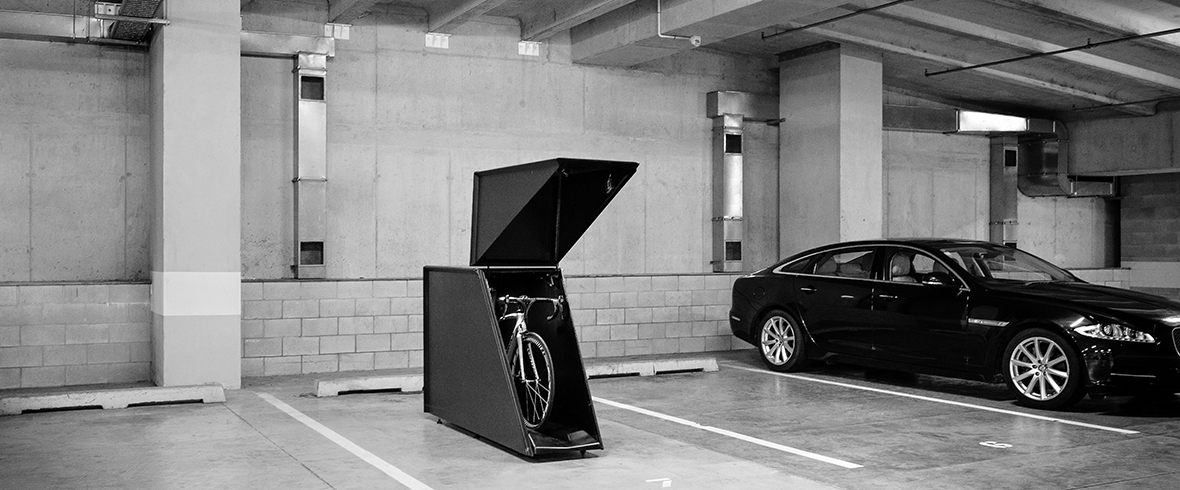 Velohawk Garage 2 web.jpg